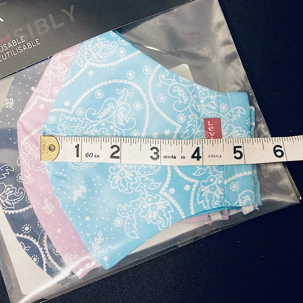 ⭐️ Levi’s Reusable Paisley Fabric Face Masks 3 Pack Blue And Purple Size Large